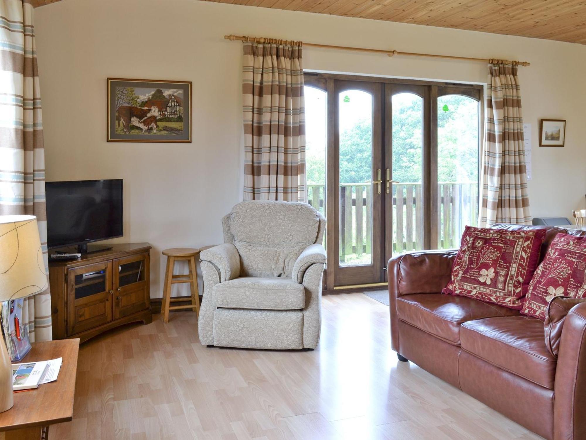 Woodside Lodge - Hw7520 Penybont Εξωτερικό φωτογραφία